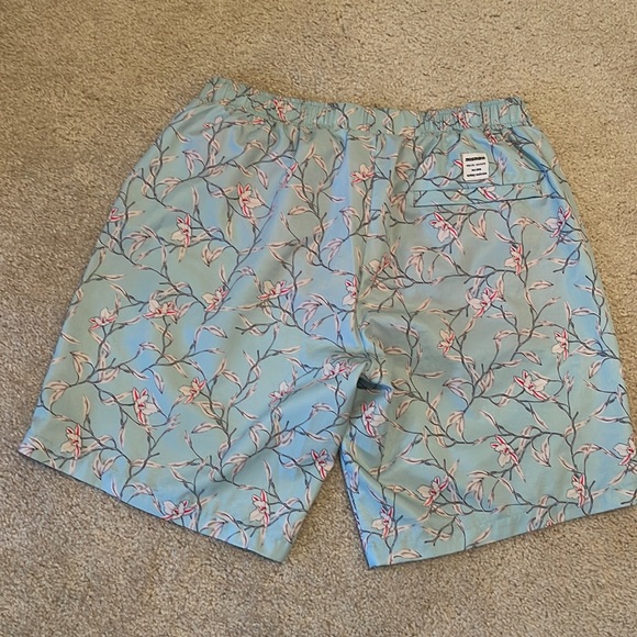4 Bathing Suits Men Large Great Condition Stylish Various Brands Summer Beach - Picture 5 of 9